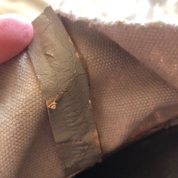 Guess booties. - Picture 8 of 8